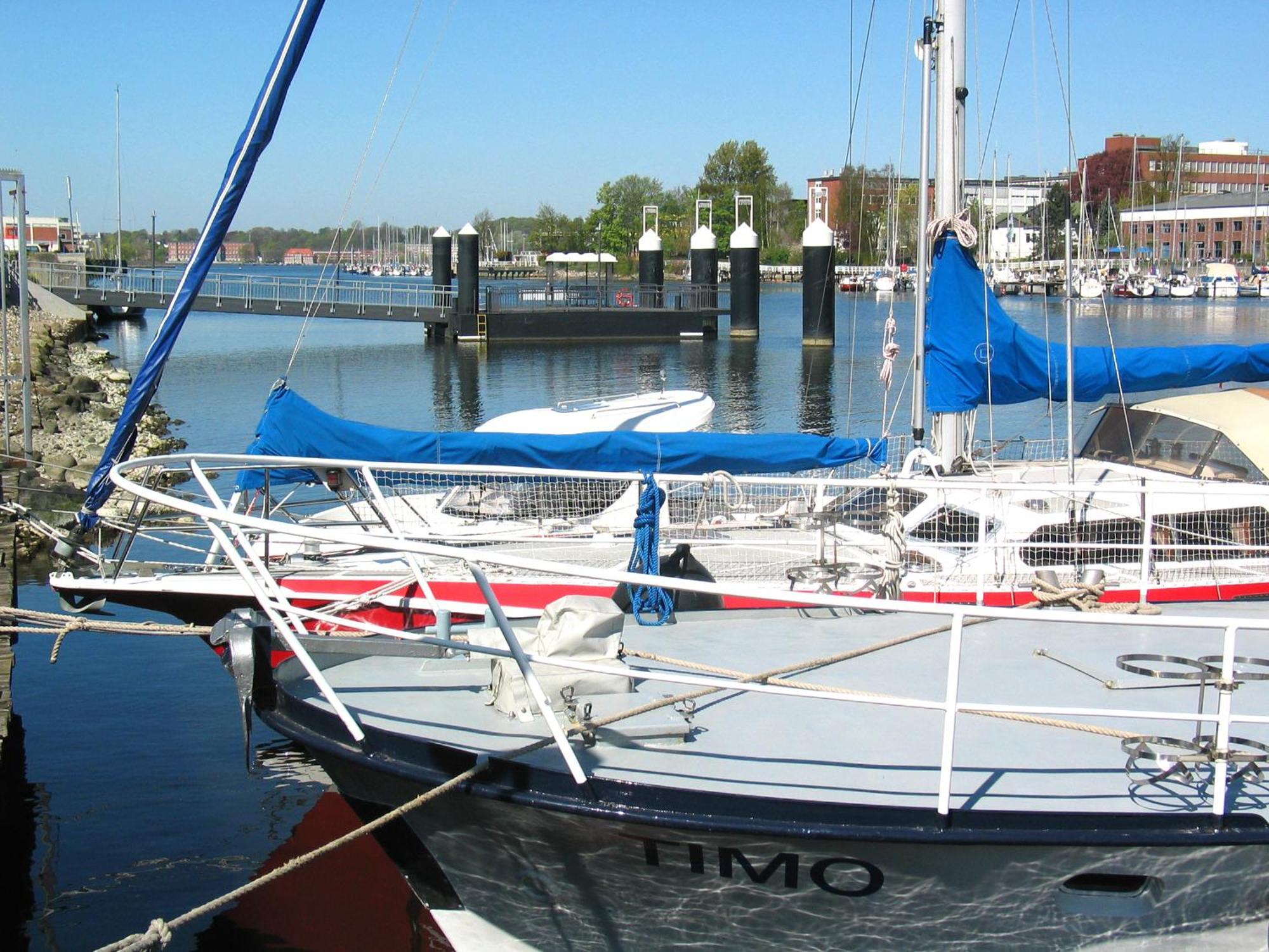 Hotel Am Segelhafen Киль Экстерьер фото